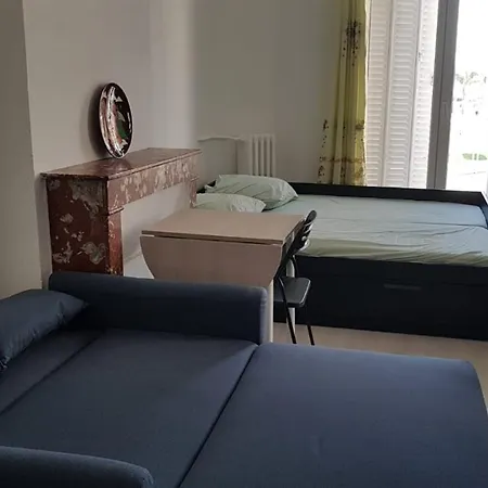 With Sea View For 2 People * Toulon