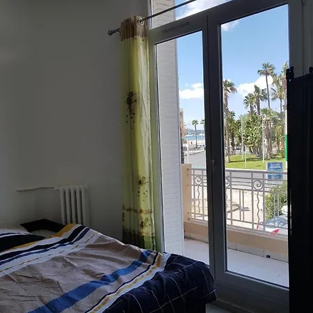 With Sea View For 2 People * Tolone